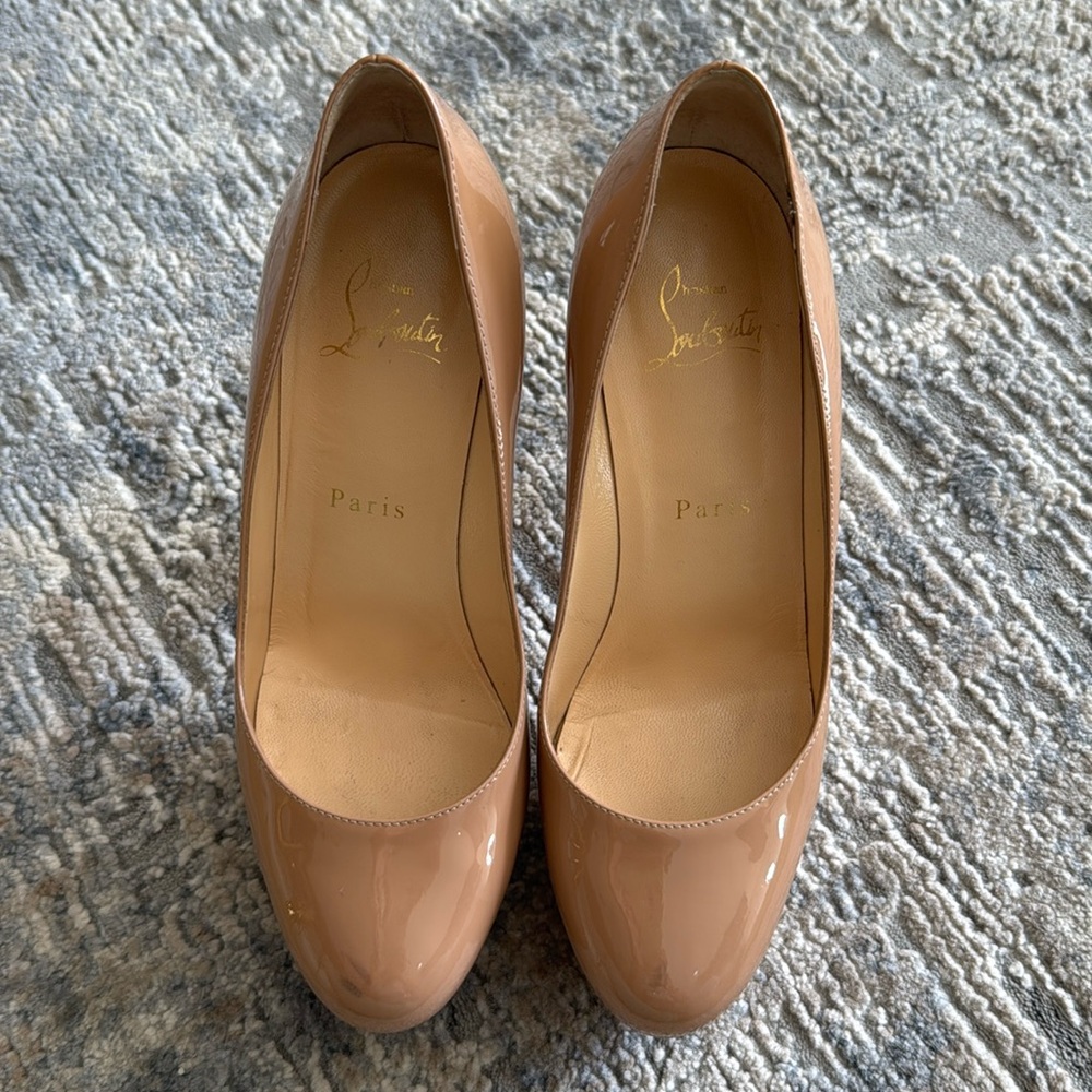 Nude Christian Louboutin Bianca heels size 36